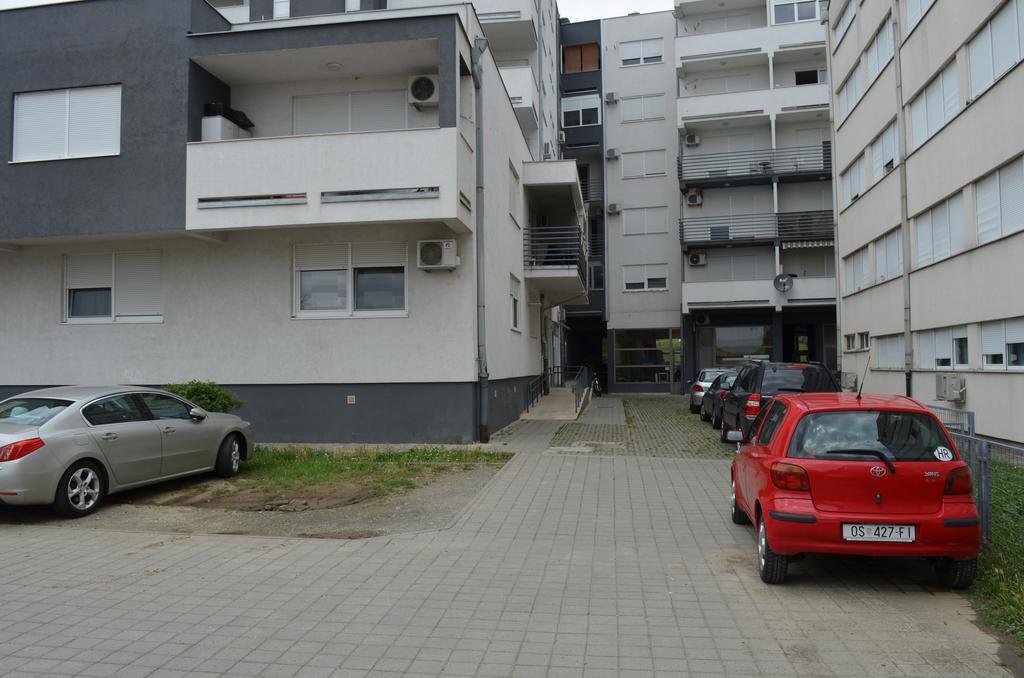 Apartment Viktor,Parking Osijek Værelse billede