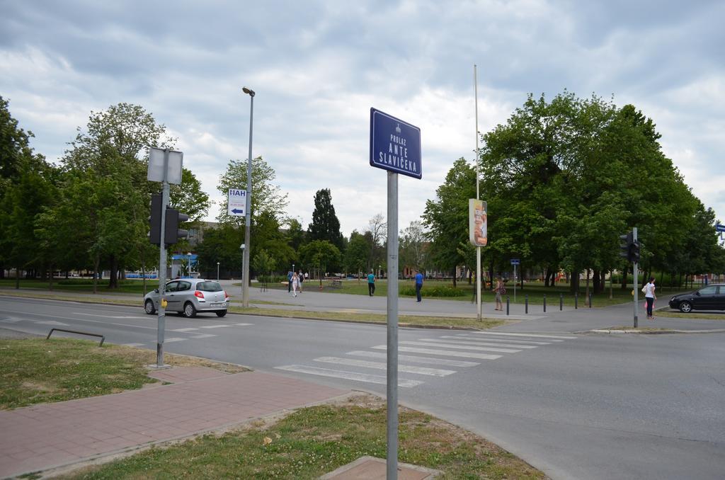 Apartment Viktor,Parking Osijek Værelse billede